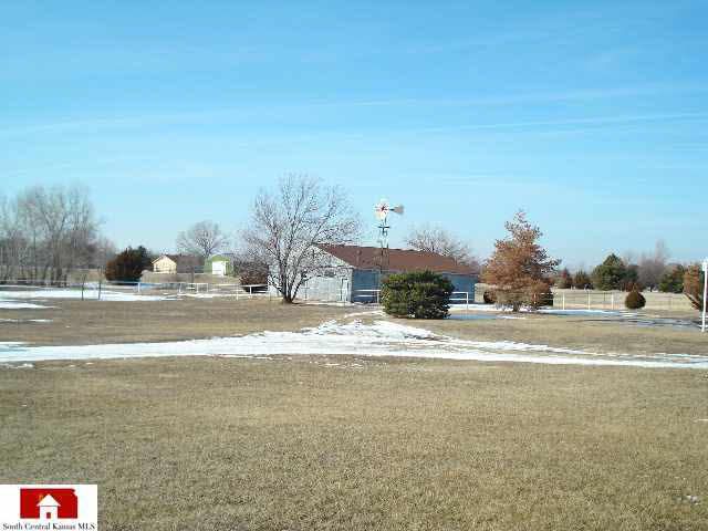 200 N 159th, Andover, KS 67002