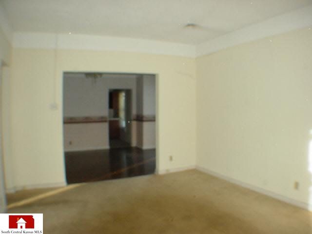 1726 E Carson, Wichita, KS 67211