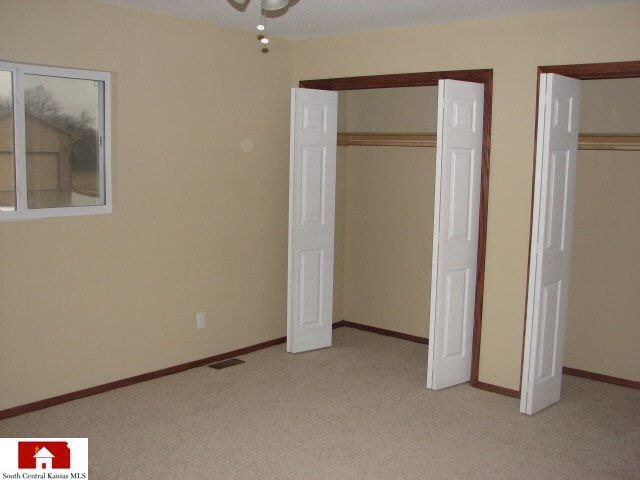 1275 E Hurley, Haysville, KS 67060