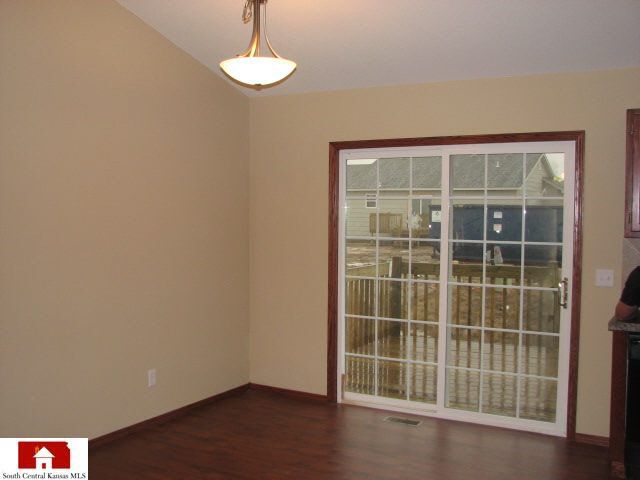 1275 E Hurley, Haysville, KS 67060