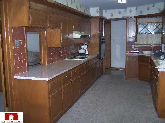 6214 E 12th, Wichita, KS 67208