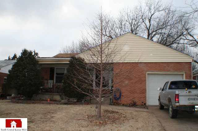 2349 S Pershing, Wichita, KS 67218
