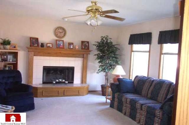 143 Birch Ct, Andover, KS 67002