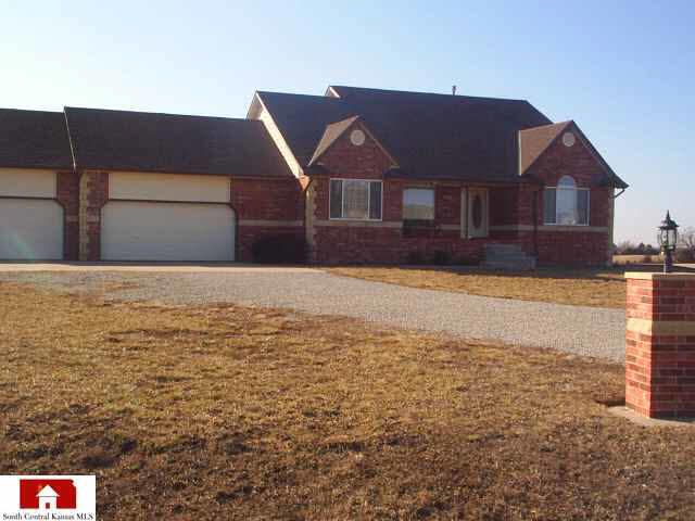 2129 E 98th St N, Valley Center, KS 67147