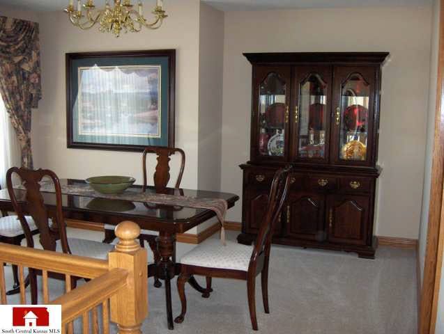 2129 E 98th St N, Valley Center, KS 67147