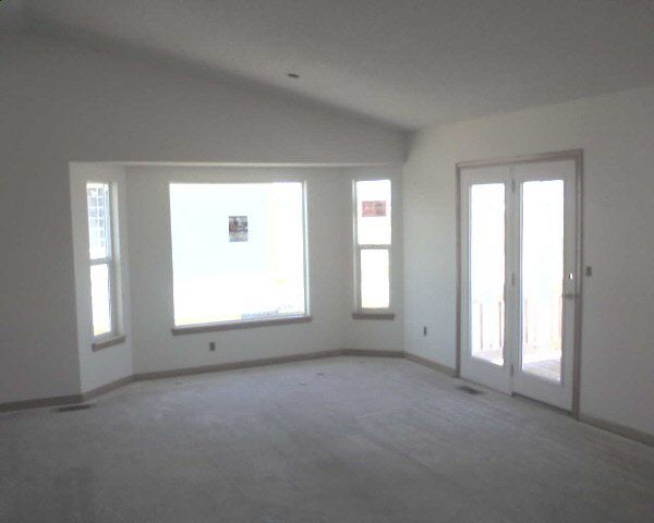 831 Longbranch Cir, Maize, KS 67101
