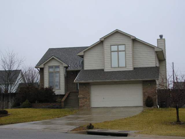 424 Catalpa, Derby, KS 67037