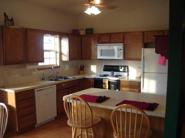 114 E Creekstone, Mulvane, KS 67110