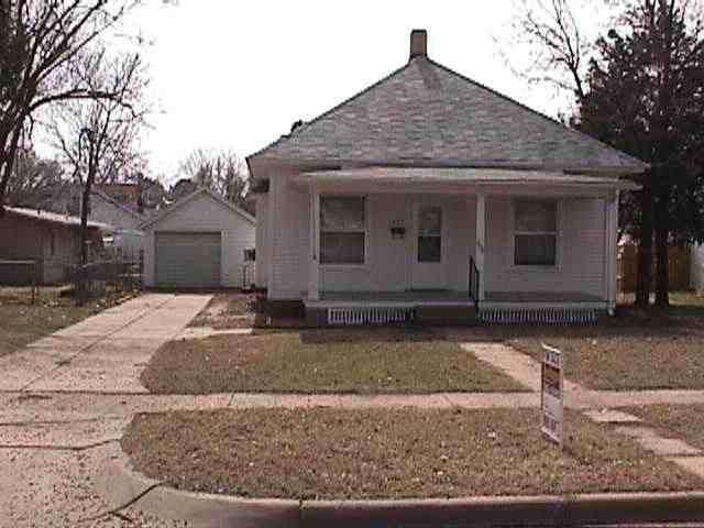 205 SW 5th, Newton, KS 67114