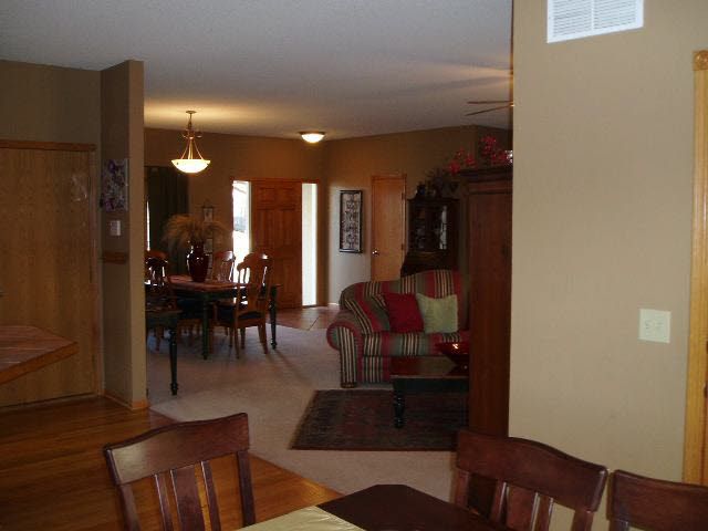 7611 W Shadow Lakes, Wichita, KS 67205