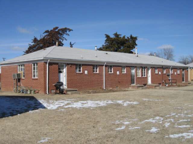 604 S Hunter, Wichita, KS 67207