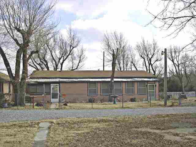 2850 E Ford, Valley Center, KS 67147
