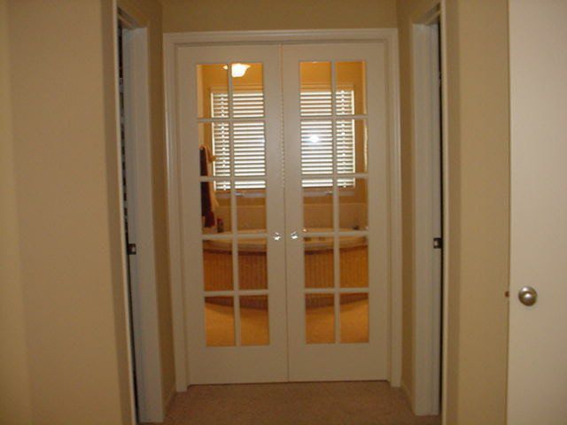 8301 E Old Mill, Wichita, KS 67226