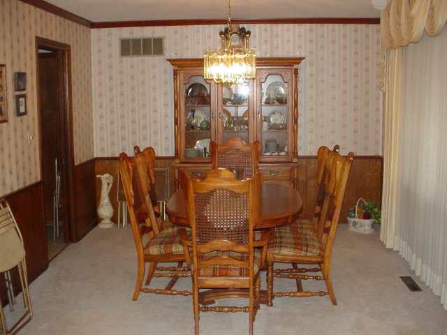 1705 Cypress, Newton, KS 67114