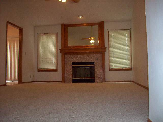 424 Wild Plum Rd, Derby, KS 67037