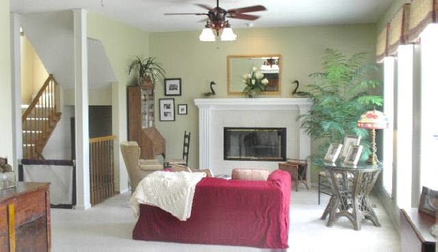 208 Bent Tree Ct, Andover, KS 67002