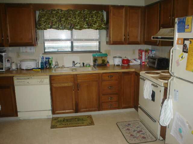 524 E Hemphill #524 HEMPHILL, Haysville, KS 67060