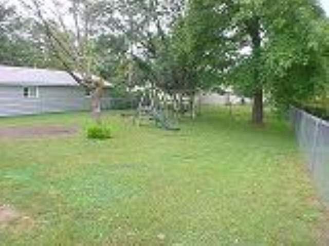 710 W 7th, Newton, KS 67114