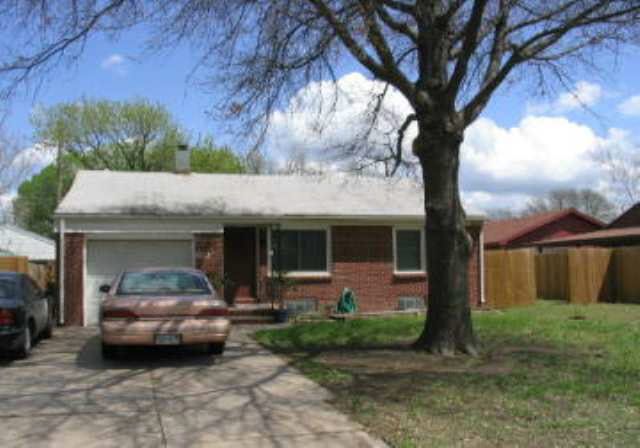 1926 S Drollinger, Wichita, KS 67218