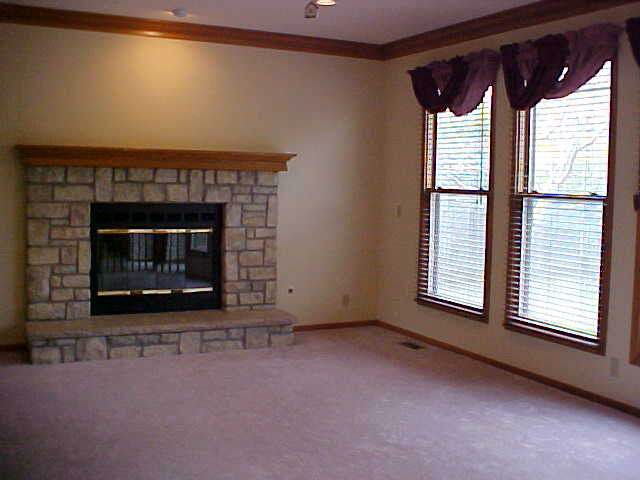 10302 E Boxthorn, Wichita, KS 67226