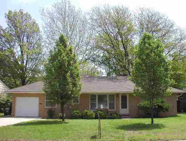126 N Brookside, Wichita, KS 67208
