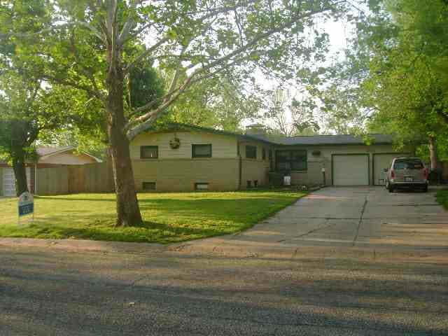 9725 W 3rd, Wichita, KS 67212