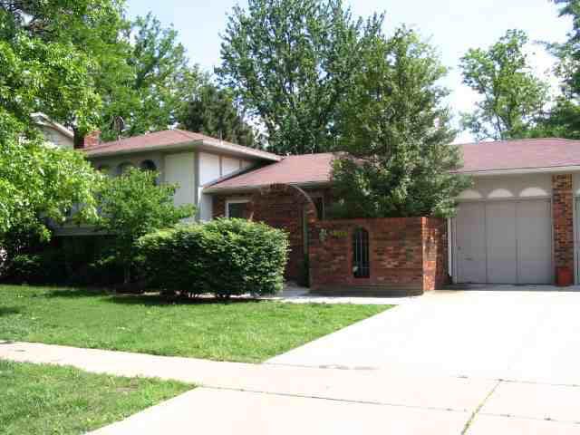 6903 E Timberon Ln, Wichita, KS 67206