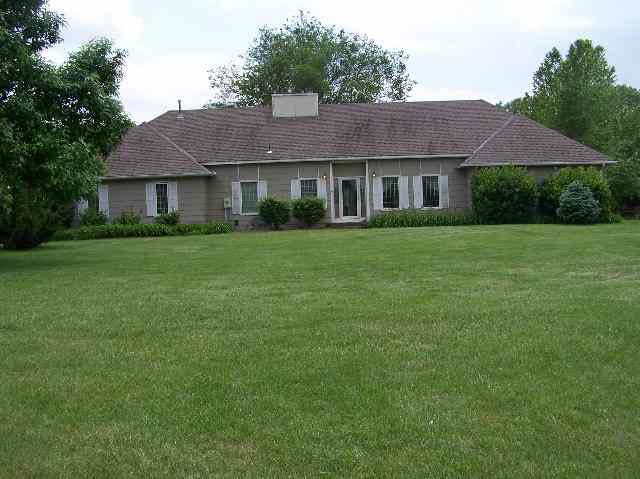 1931 E Pine Bay, Wichita, KS 67222