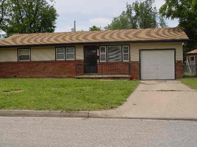 6125 N Forestor St, Park City, KS 67219