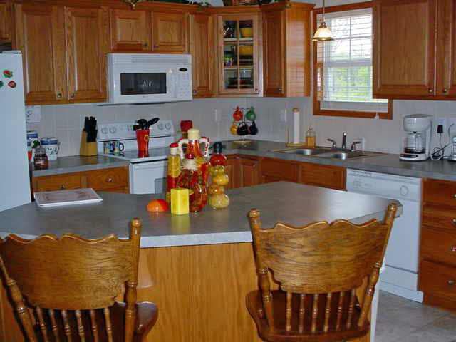 859 S Sunset Cir, Andover, KS 67002