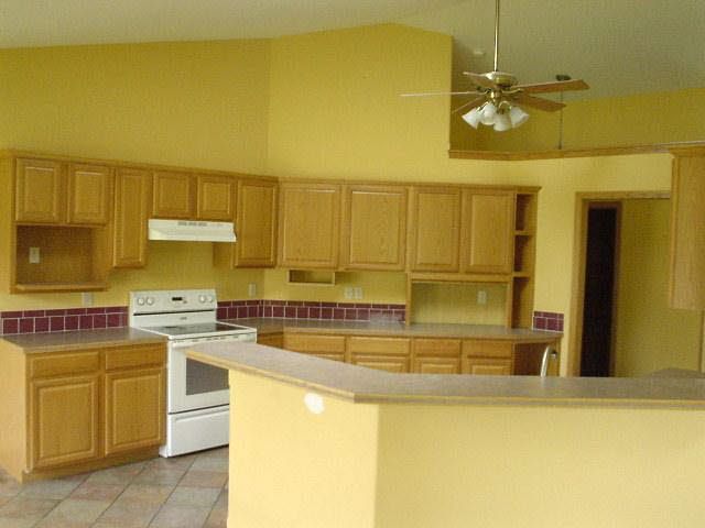 9 Stevie Ct, Goddard, KS 67052