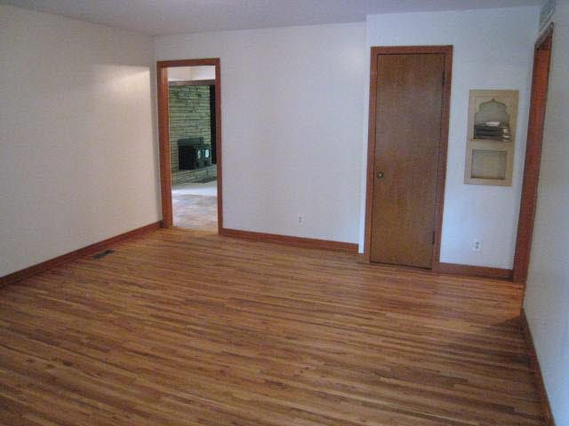 826 N Pershing, Wichita, KS 67208