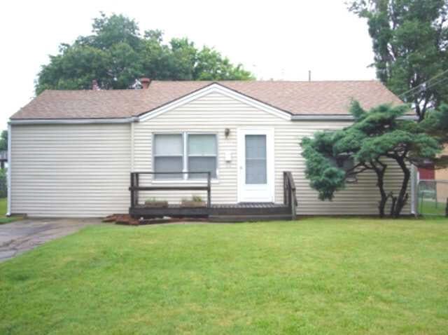 5908 E Castle, Wichita, KS 67218