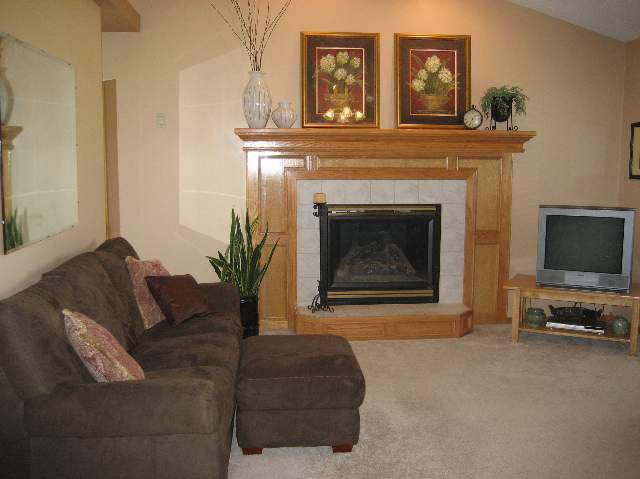 5341 E Ashton, Bel Aire, KS 67220