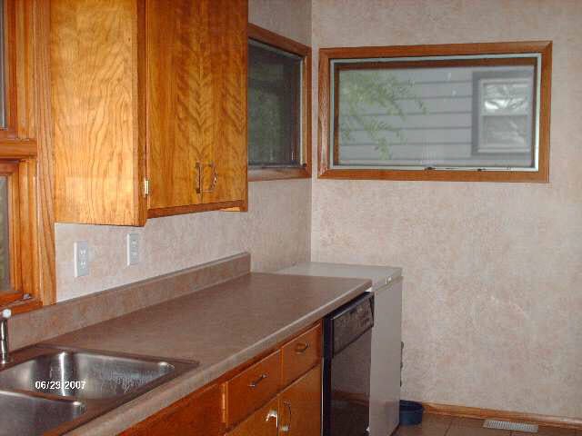 1407 N Community, Derby, KS 67037