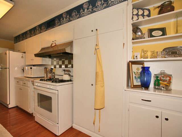 234 S Brookside, Wichita, KS 67218