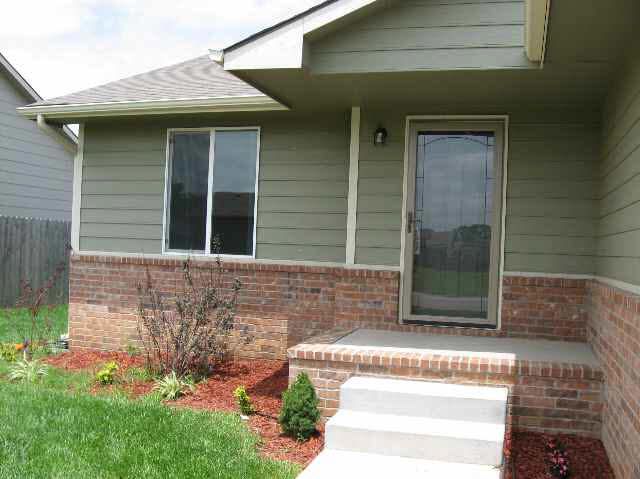 2910 E Kite, Wichita, KS 67219
