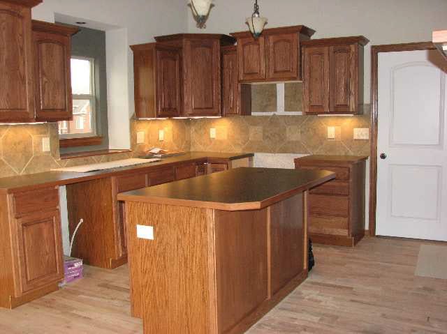 547 Stonetree Pl, Andover, KS 67002