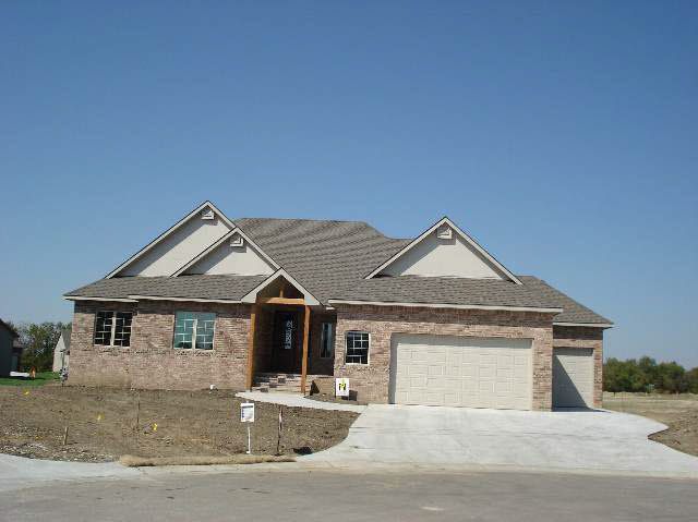 714 W Cornerstone Ct, Andover, KS 67002