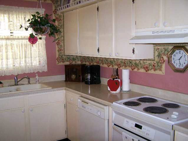 417 S Paula A, Wichita, KS 67209