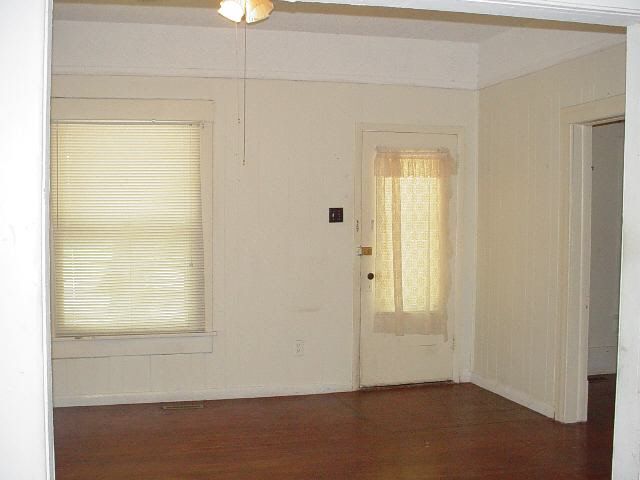 814 N Pine, Newton, KS 67114