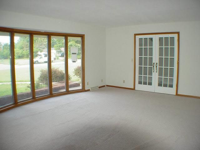 4720 E 24th, Wichita, KS 67220