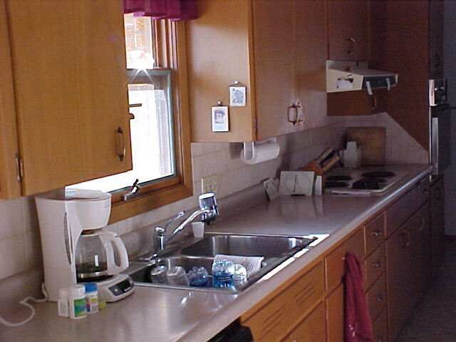 408 Columbus Ave, Newton, KS 67114