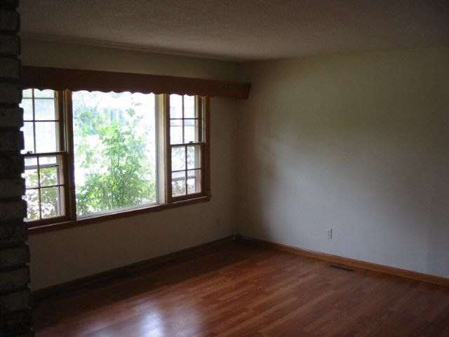 710 E Elaine, Clearwater, KS 67026