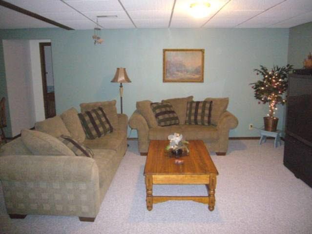 8 S Beaver Creek, Goddard, KS 67052
