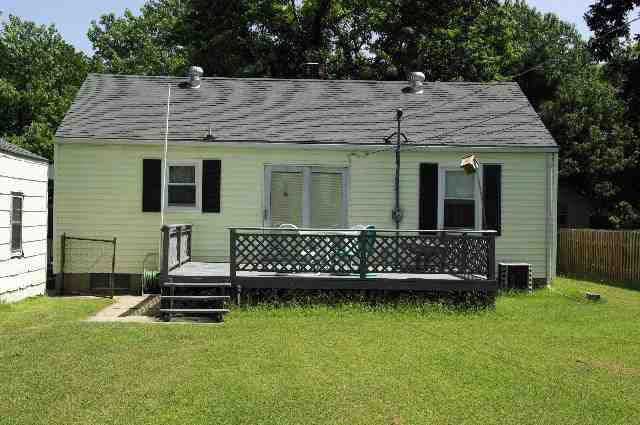 2051 S Ellis, Wichita, KS 67211