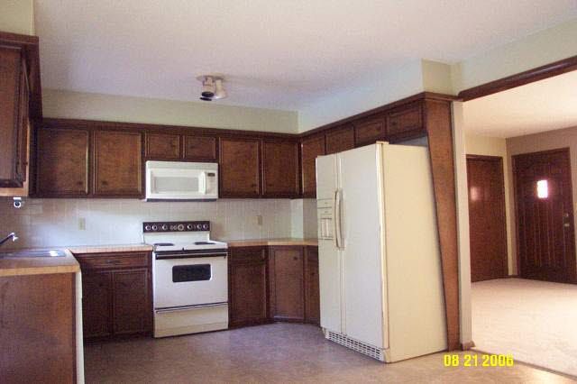 718 Sullivan Dr, Mulvane, KS 67110