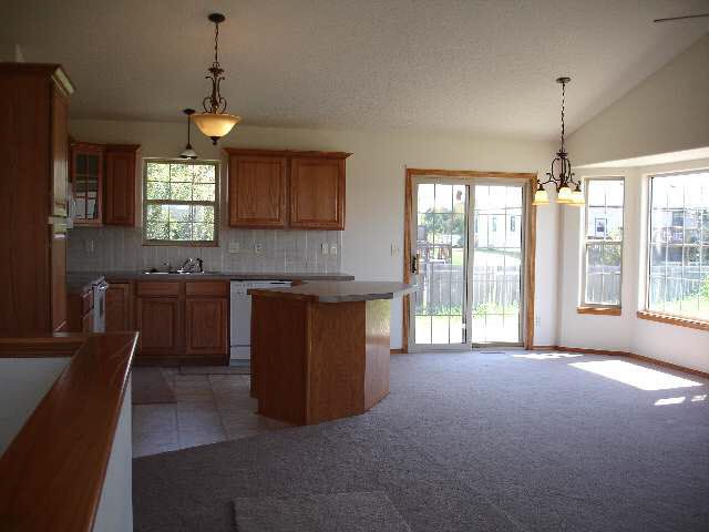 1302 Timberidge Cir, Wichita, KS 67002