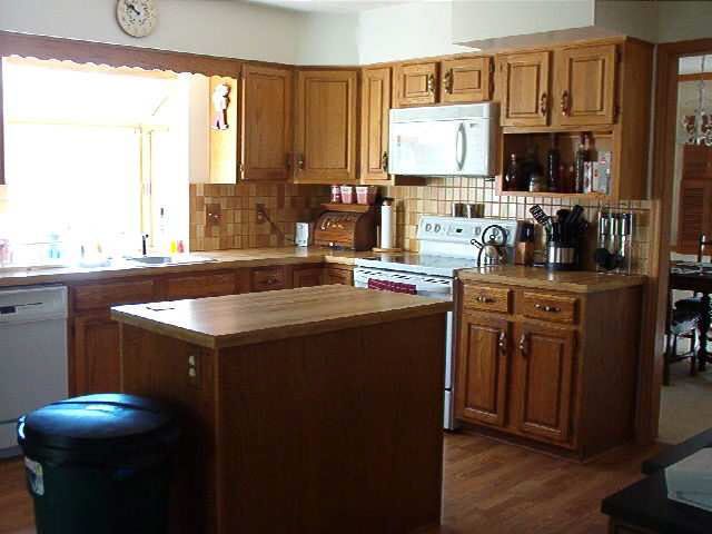 1306 Pinion, Derby, KS 67037