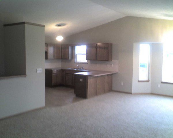 701 Longbranch Dr, Maize, KS 67101